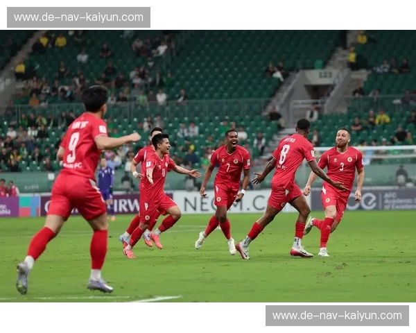 绿茵图腾的巅峰对垒：当北京国安遇见现代力量，书写亚冠不朽史诗